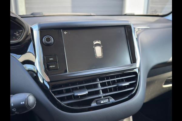 Peugeot 208 1.2 PureTech Signature / LAGE KM / NAP / CARPLAY