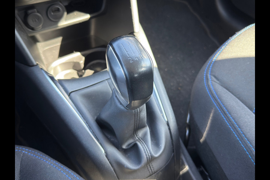 Peugeot 208 1.2 PureTech Signature / LAGE KM / NAP / CARPLAY