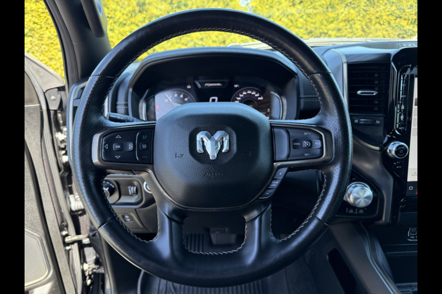 Dodge Ram 1500 5.7 V8 4x4 / REBEL / DIGITALE COCKPIT / BACKFLIP / PRINS LPG / 3.500 KG AHG / CAMERA / TREKHAAK