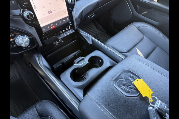 Dodge Ram 1500 5.7 V8 4x4 / REBEL / DIGITALE COCKPIT / BACKFLIP / PRINS LPG / 3.500 KG AHG / CAMERA / TREKHAAK