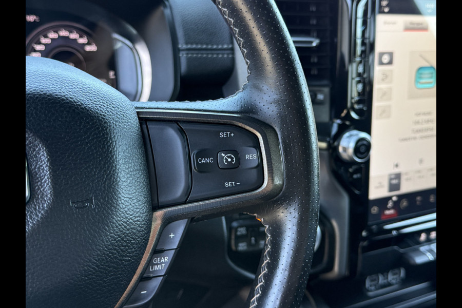 Dodge Ram 1500 5.7 V8 4x4 / REBEL / DIGITALE COCKPIT / BACKFLIP / PRINS LPG / 3.500 KG AHG / CAMERA / TREKHAAK