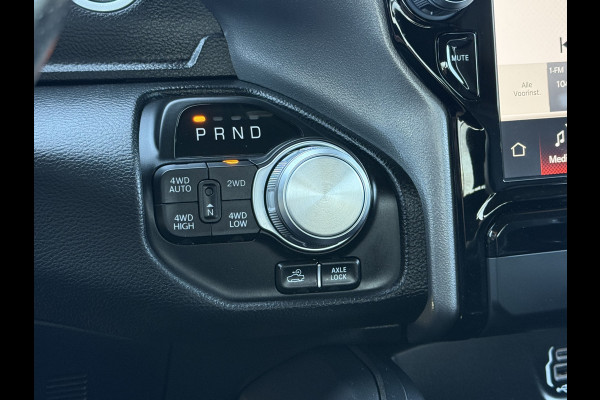 Dodge Ram 1500 5.7 V8 4x4 / REBEL / DIGITALE COCKPIT / BACKFLIP / PRINS LPG / 3.500 KG AHG / CAMERA / TREKHAAK