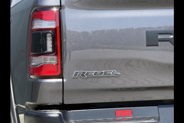 Dodge Ram 1500 5.7 V8 4x4 / REBEL / DIGITALE COCKPIT / BACKFLIP / PRINS LPG / 3.500 KG AHG / CAMERA / TREKHAAK