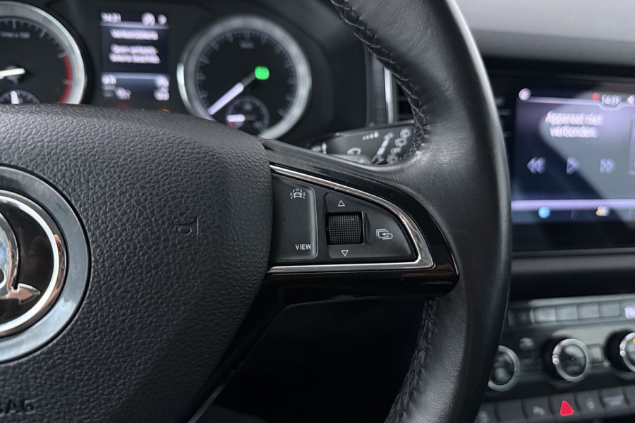 Škoda Kodiaq 1.5 TSI Business Edition (STOELVERWARMING, CAMERA, NAVIGATIE CARPLAY, CRUISE CONTROL ADAPTIEF, PARKEERSENSOREN)