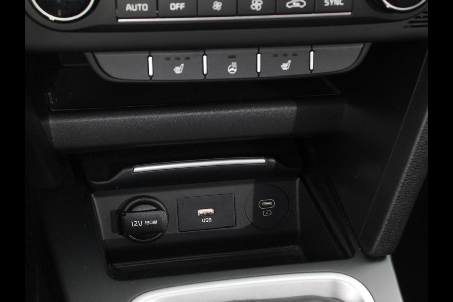 Kia Ceed 1.0 T-GDi Comfort Navigatie Apple Carplay / Android Auto Camera DAB Airco Stoelverwarming Cruise Control