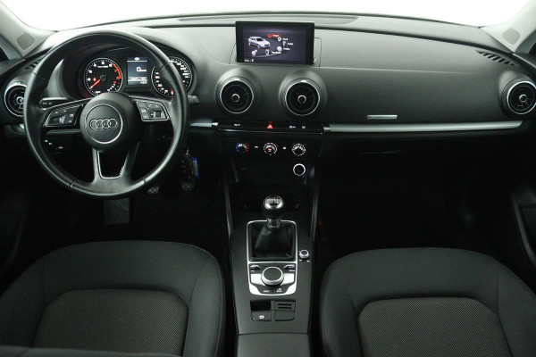 Audi A3 Sportback 30 TFSI (PARKEERSENSOREN, MULTIMEDIA, BLUETOOTH)