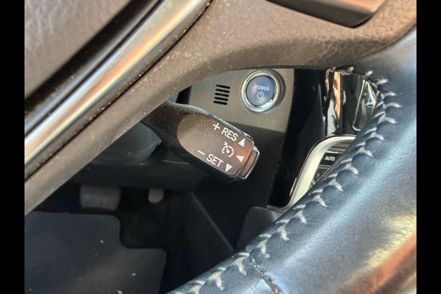 Toyota Auris 1.8 Hybrid Business Plus | Cruise control | Camera | Trekhaak |