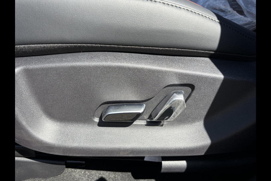 BYD SEAL U Boost BYD Seal U DM-I | PLUG-IN HYBRIDE UNIEK IN NL! TOT 77 KM ELEKTRISCH RIJBEREIK | 6 JAAR VOLLEDIGE BYD GARANTIE | NIEUWE AUTO |