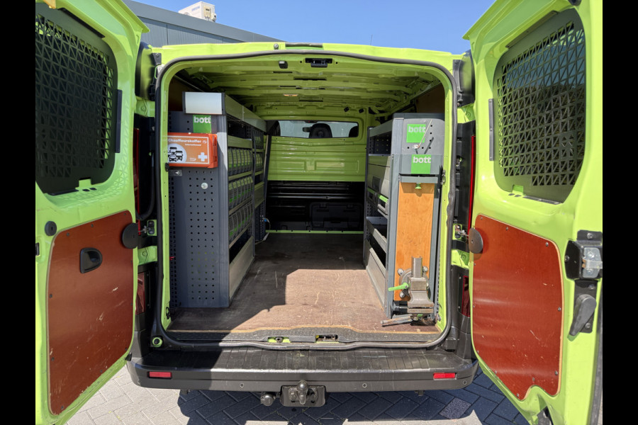 Renault Trafic 1.6 dCi / L1H1 / 1e EIG. / TREKHAAK / INRICHTING / AIRCO / CRUISE / NAVI / 3-ZITS