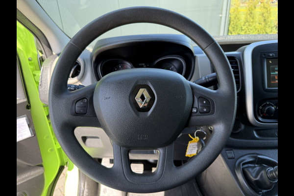 Renault Trafic 1.6 dCi / L1H1 / 1e EIG. / TREKHAAK / INRICHTING / AIRCO / CRUISE / NAVI / 3-ZITS