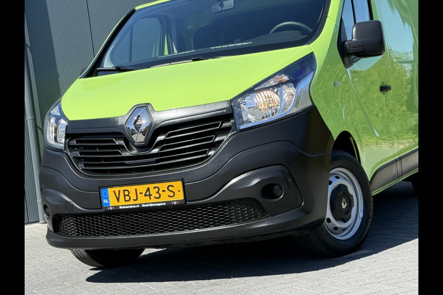 Renault Trafic 1.6 dCi / L1H1 / 1e EIG. / TREKHAAK / INRICHTING / AIRCO / CRUISE / NAVI / 3-ZITS