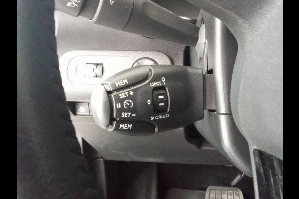 Toyota PROACE Electric | 5-Persoons | Achteruitrijcamera | PDC V+A 50 kWh