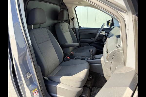 Volkswagen Caddy Cargo Maxi 2.0 TDI 102 PK / L2H1 / 1e EIG. / INRICHTING / TREKHAAK / CARPLAY / NAVI / ECC / CRUISE