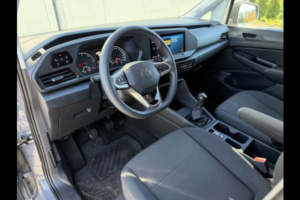 Volkswagen Caddy Cargo Maxi 2.0 TDI 102 PK / L2H1 / 1e EIG. / INRICHTING / TREKHAAK / CARPLAY / NAVI / ECC / CRUISE