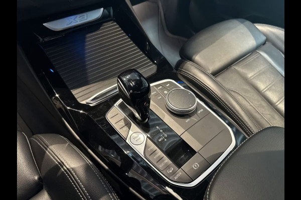 BMW X3 xDrive30e M-SPORT ** LASER, LEDER, PANORAMA, HuD, TREKH, 20-inch LMV ** UNFALLFREI - 1e EIG ** ** INFORMEER OOK NAAR ONZE AANTREKKELIJKE FINANCIAL-LEASE TARIEVEN **
