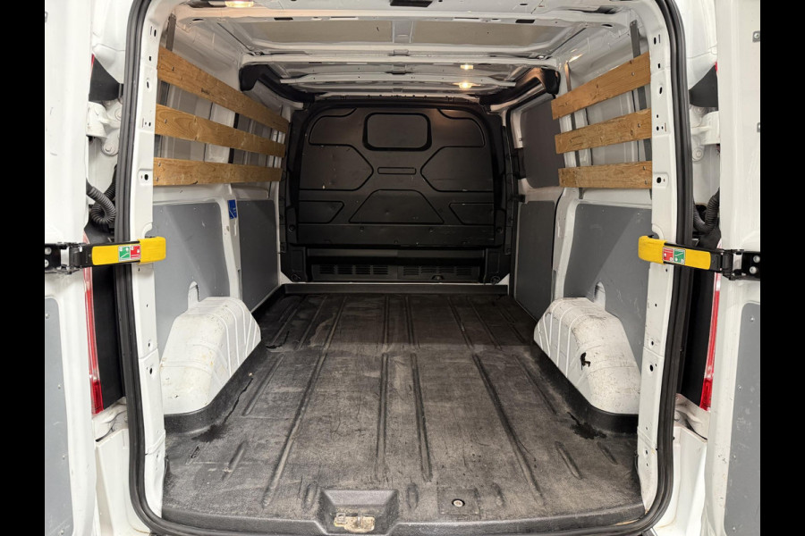 Ford Transit Custom 280 2.0 TDCI L1H1 Trend Automaat Raptor Edition Navigatie DAB Parkeersensoren Airco Camera Carplay Trekhaak