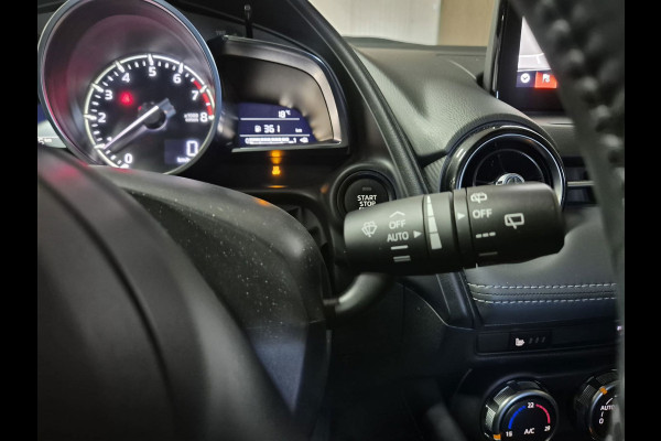 Mazda CX-3 2.0 SkyActiv-G 121 Luxury | Clima| Headup | Camera | Navi | Stoelverwarming |