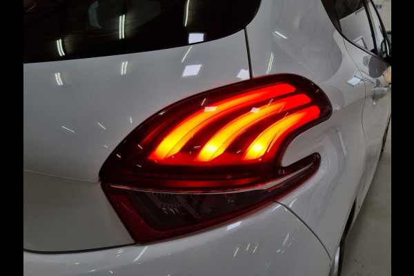 Peugeot 208 1.2 PureTech Active ✅CARPLAY ✅RIJKLAAR! ✅GARANTIE