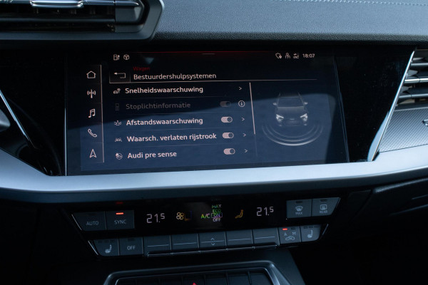 Audi A3 Sportback 45 TFSIe Competition Sline PANO S3 CAMERA