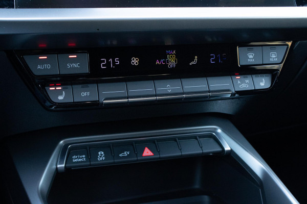 Audi A3 Sportback 45 TFSIe Competition Sline PANO S3 CAMERA