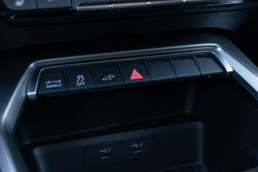 Audi A3 Sportback 45 TFSIe Competition Sline PANO S3 CAMERA