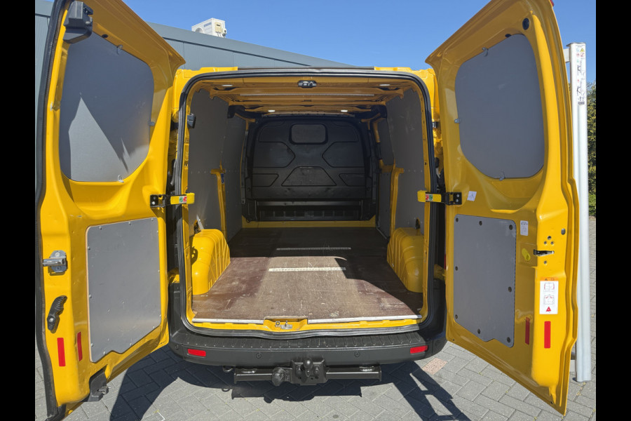 Ford Transit Custom 2.0 TDCI / L2H1 / 1e EIG. / AIRCO / CRUISE / 2.8 TONS TREKHAAK / STOELVERW / PDC / DAKDRAGERS