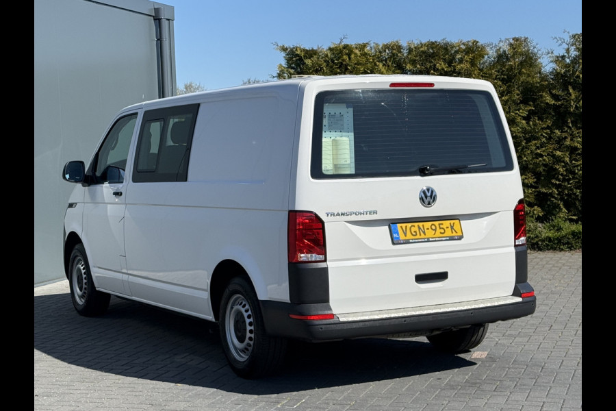 Volkswagen Transporter 2.0 TDI / L2H1 / 6-PERS DUBBELE CABINE / ZEER NETJES / ACHTERKLEP / INRICHTING / CRUISE