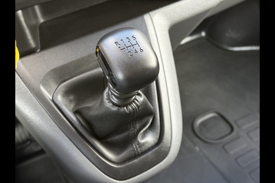Peugeot Expert 1.5 BlueHDI 102 PK / L2H1 / 1e EIG. / 46.846 KM! / AIRCO / CRUISE / NAVI / CARPLAY