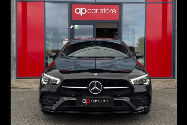 Mercedes-Benz CLA-Klasse 200 AMG Edition | Panorama | Night Pakket | Camera | Ambient verlichting | BTW