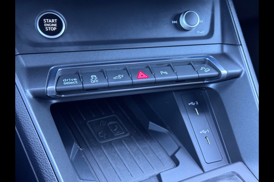 Audi Q3 Sportback 45 TFSI e S Edition Sonos/Leer/Keyless/Camera