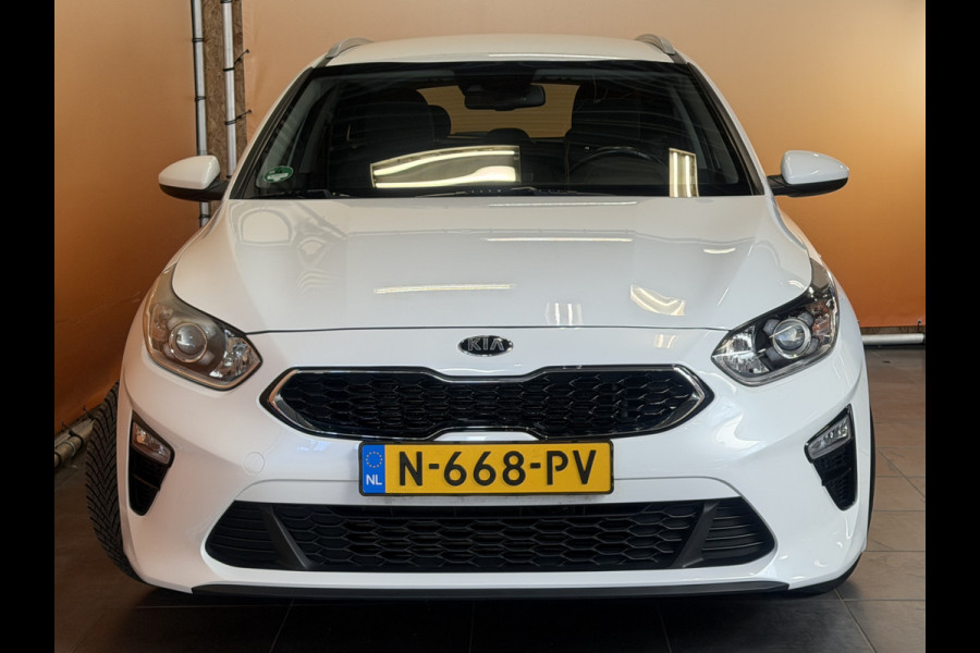 Kia Ceed Sportswagon 1.5 T-GDi MHEV DynamicLine carplay navi | cruise control | camera