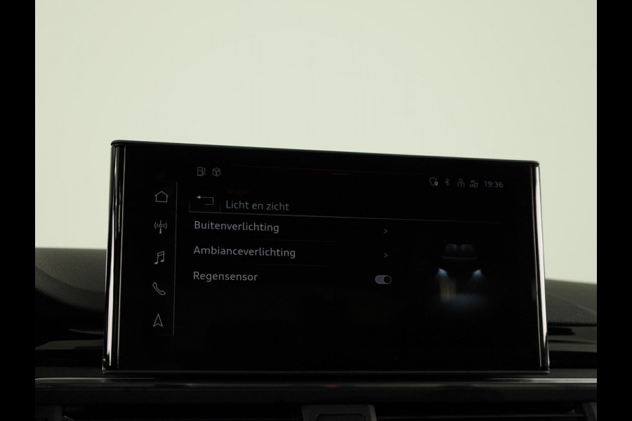 Audi A4 Avant 35 TFSI Advanced Edition 150pk | Panoramadak | 360° Camera | Head up Display | Keyless Entry | Navigatie |