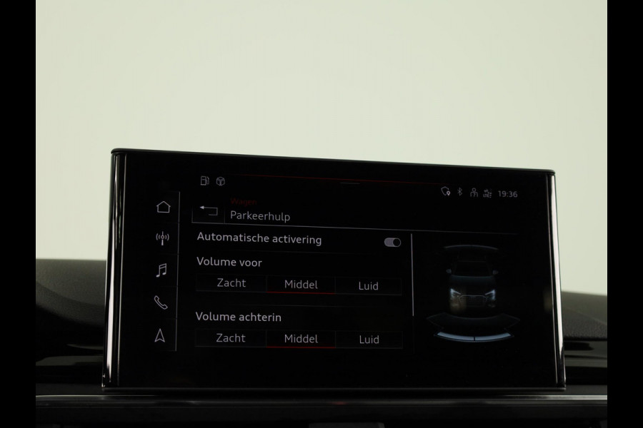Audi A4 Avant 35 TFSI Advanced Edition 150pk | Panoramadak | 360° Camera | Head up Display | Keyless Entry | Navigatie |