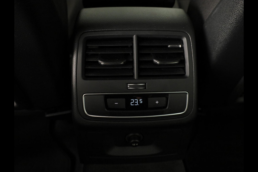 Audi A4 Avant 35 TFSI Advanced Edition 150pk | Panoramadak | 360° Camera | Head up Display | Keyless Entry | Navigatie |