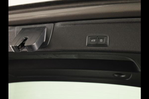 Audi A4 Avant 35 TFSI Advanced Edition 150pk | Panoramadak | 360° Camera | Head up Display | Keyless Entry | Navigatie |