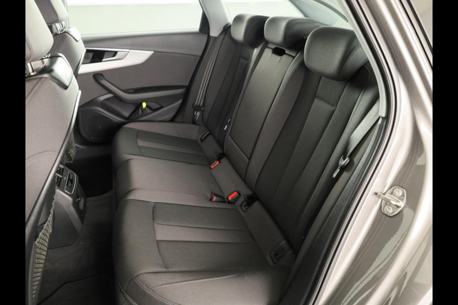 Audi A4 Avant 35 TFSI Advanced Edition 150pk | Panoramadak | 360° Camera | Head up Display | Keyless Entry | Navigatie |
