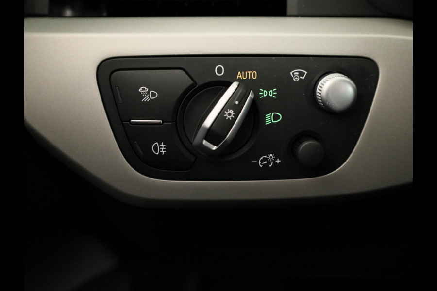 Audi A4 Avant 35 TFSI Advanced Edition 150pk | Panoramadak | 360° Camera | Head up Display | Keyless Entry | Navigatie |