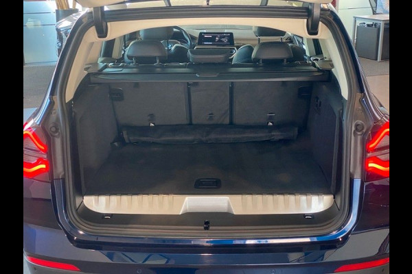 BMW X3 xDrive30e ** LASER, LEDER, PANORAMA, HuD, H&K Sound, TREKH, 19-inch LMV ** UNFALLFREI - 1e EIG ** ** INFORMEER OOK NAAR ONZE AANTREKKELIJKE FINANCIAL-LEASE TARIEVEN **