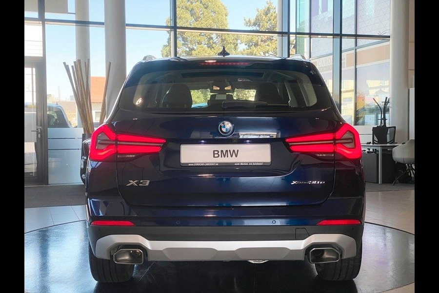 BMW X3 xDrive30e ** LASER, LEDER, PANORAMA, HuD, H&K Sound, TREKH, 19-inch LMV ** UNFALLFREI - 1e EIG ** ** INFORMEER OOK NAAR ONZE AANTREKKELIJKE FINANCIAL-LEASE TARIEVEN **