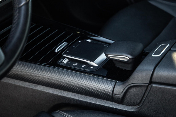 Mercedes-Benz B-Klasse 250 e Premium Plus DEALER ONDERHOUDEN / STOELVERWARMING / CARPLAY / CAMERA