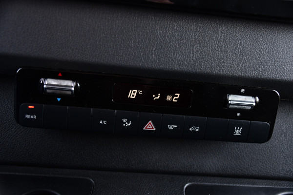 Mercedes-Benz Sprinter 316 2.2 CDI L2H2 Black Edition MARGE! Camera, Cruise, Carplay, LED, 10,5'' Mbux, 164pk, Standkachel, Stoelverwarming, Automaat, NAVI, Leder, Uniek!
