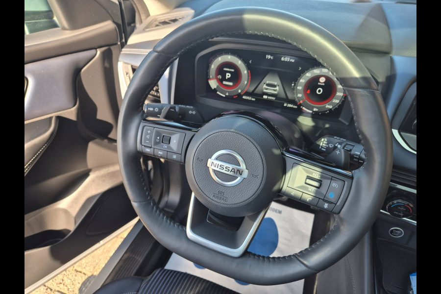Nissan QASHQAI 1.3 MHEV Premiere Edition Pano, HUD, Stoel Stuurverw