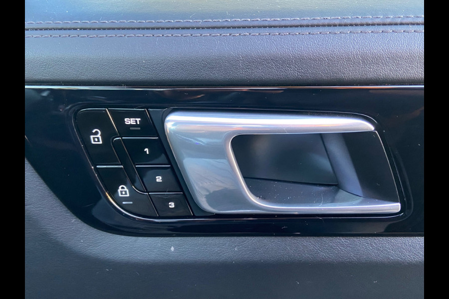 Porsche Cayenne 3.0 AUT8/PANO/CHRONO/TREKHAAK/BOSE/DEALERAUTO