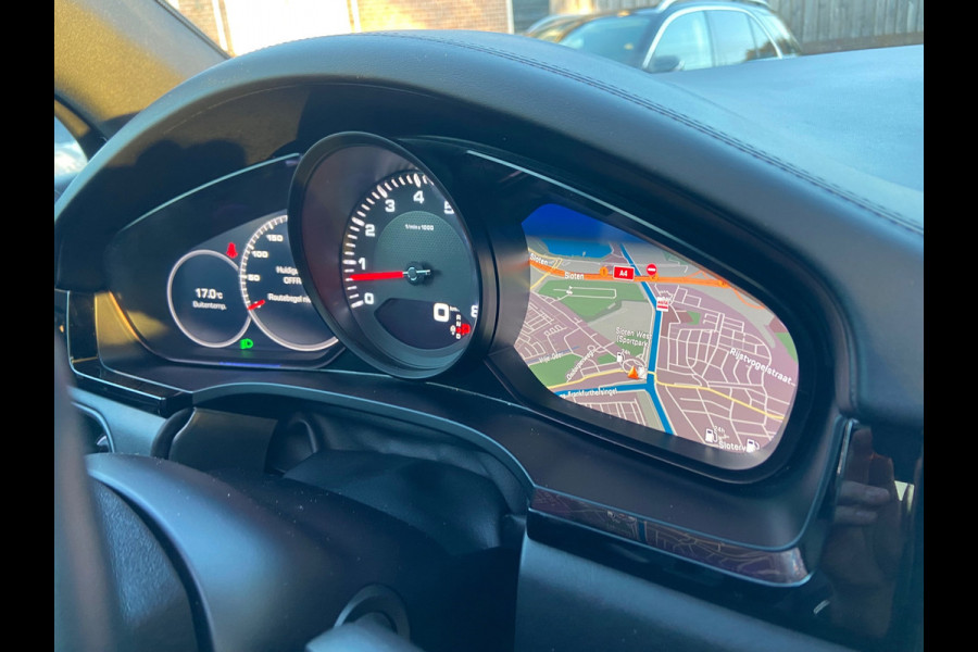 Porsche Cayenne 3.0 AUT8/PANO/CHRONO/TREKHAAK/BOSE/DEALERAUTO
