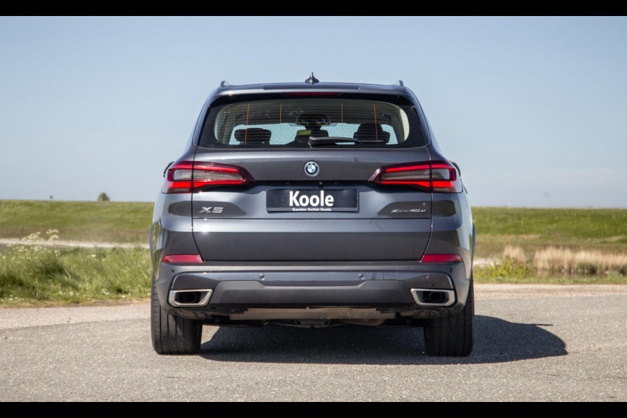 BMW X5 xDrive45e Executive CARPLAY / CAMERA / DEALER ONDERHOUDEN / ZWART LEER / STOELVERWARMING