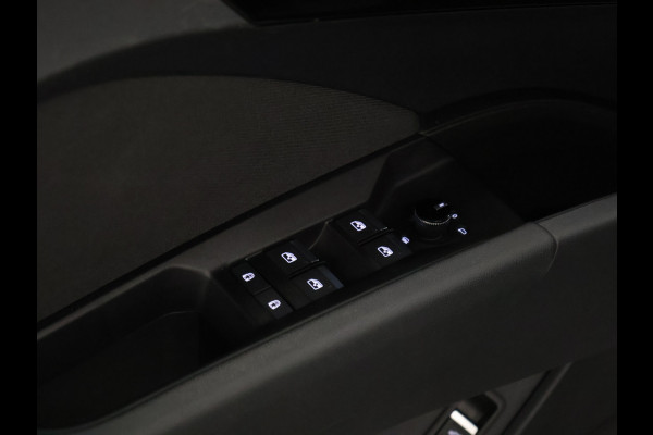 Audi Q4 e-tron 40 Launch edition Advanced Plus 77 kWh [TREKHAAK ELEKTRISCH UITKLAPBAAR, APPLE CARPLAY, ANDROID, SONOS AUDIO, STOELVERWARMING, ADAPTIVE CRUISE, CAMERA, CLIMATE, NIEUWSTAAT]