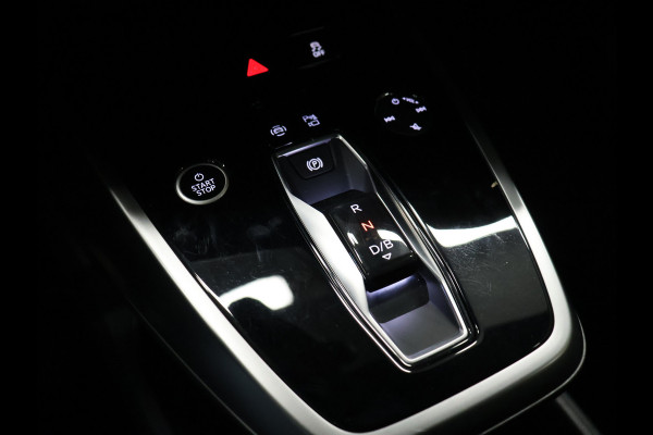 Audi Q4 e-tron 40 Launch edition Advanced Plus 77 kWh [TREKHAAK ELEKTRISCH UITKLAPBAAR, APPLE CARPLAY, ANDROID, SONOS AUDIO, STOELVERWARMING, ADAPTIVE CRUISE, CAMERA, CLIMATE, NIEUWSTAAT]