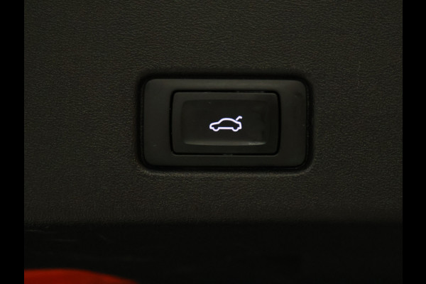 Audi Q4 e-tron 40 Launch edition Advanced Plus 77 kWh [TREKHAAK ELEKTRISCH UITKLAPBAAR, APPLE CARPLAY, ANDROID, SONOS AUDIO, STOELVERWARMING, ADAPTIVE CRUISE, CAMERA, CLIMATE, NIEUWSTAAT]