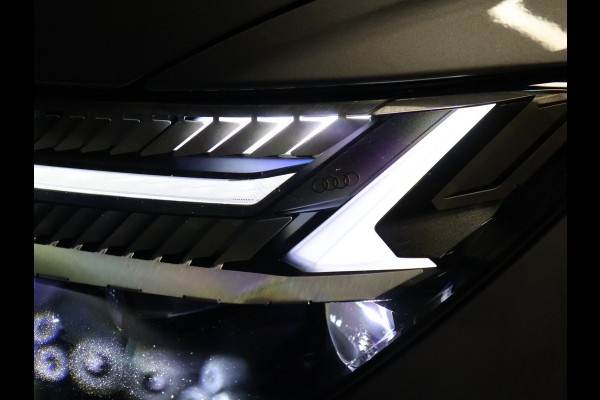 Audi Q4 e-tron 40 Launch edition Advanced Plus 77 kWh [TREKHAAK ELEKTRISCH UITKLAPBAAR, APPLE CARPLAY, ANDROID, SONOS AUDIO, STOELVERWARMING, ADAPTIVE CRUISE, CAMERA, CLIMATE, NIEUWSTAAT]