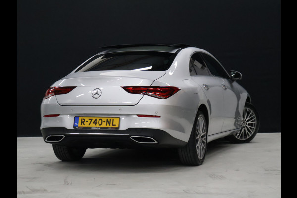 Mercedes-Benz CLA-Klasse 250 e Luxury Line [SCHUIFKANTELDAK, APPLE CARPLAY, ANDROID, VOL LEDER, STOELVERWARMING, CAMERA, PDC 360, CRUISE, CLIMATE, NIEUWSTAAT]